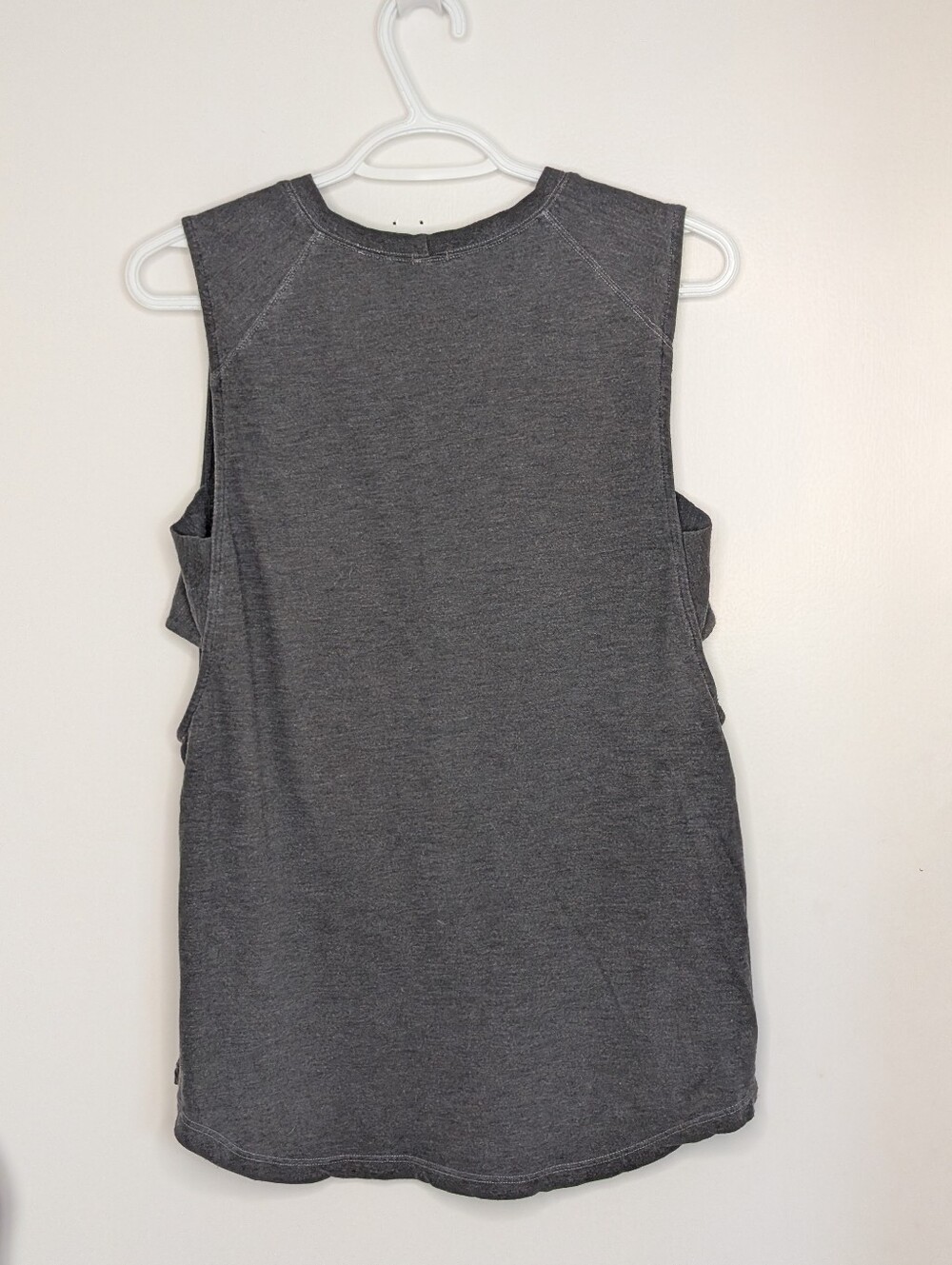 MUNROW WOMENS MUSCLE TANK TOP